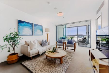 2 bed 2 bath-1211 - Photo 2