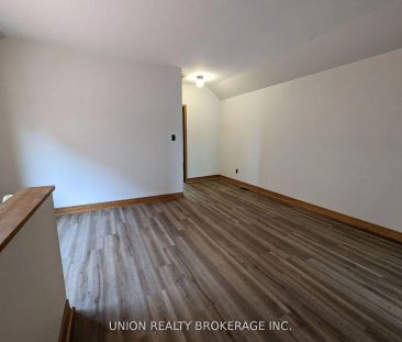 14 Harris Avenue #Upper - Photo 2