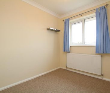 3 bedroom detached house to rent - Photo 4