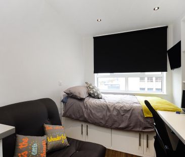 Studio to rent - Photo 2