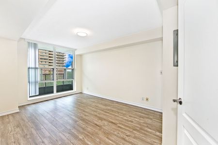 For Lease - 1 Elm Street Unit# 412, Mississauga, Ontario - Photo 4