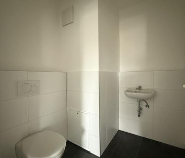 frisch renoviert 3-Zimmerwohnung sofort einzugsbereit! - Photo 3