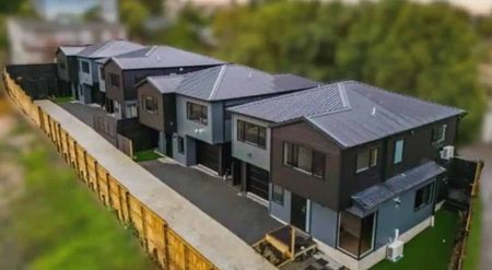 Spacious 5-Bedroom, 3.5-Bathroom Family Home Ã¢Ãâ¬Ã" Massey, Waitakere City - Photo 5