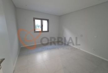 Apartamento T3 em Faro