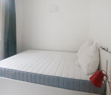 Intra-Muros - T2 Meublé - 30m2 - rue Joseph Vernet - Photo 5