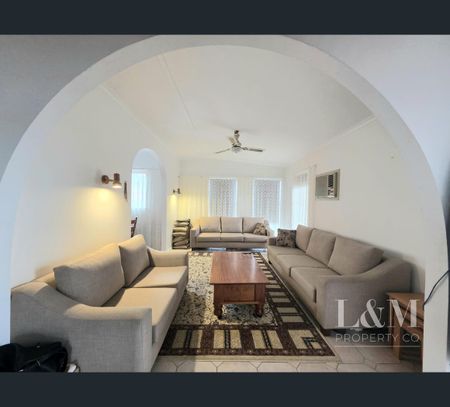 19 King St, Dallas, Vic 3047 - Photo 3
