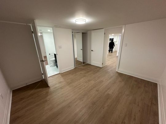 For Lease - 16 Yorkshire Road Unit# Basement, Toronto, Ontario - Photo 1