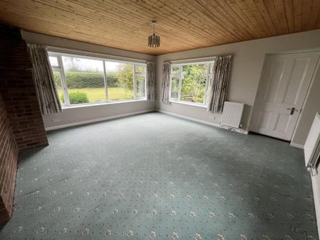 3 bedroom detached bungalow to rent - Photo 5