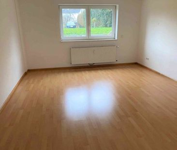 Mehr Platz zum Wohlfühlen - 3-Zimmer mit 112 qm im Untergeschoss - Photo 1