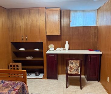 For Lease - 72 La Rose Avenue, Toronto, Ontario - Photo 4