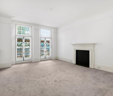 4 bedroom apartment to rent - Photo 3