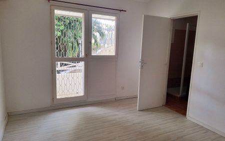Appartement à louer 3 pièces • 88,19 m2 Le Gosier - Photo 3
