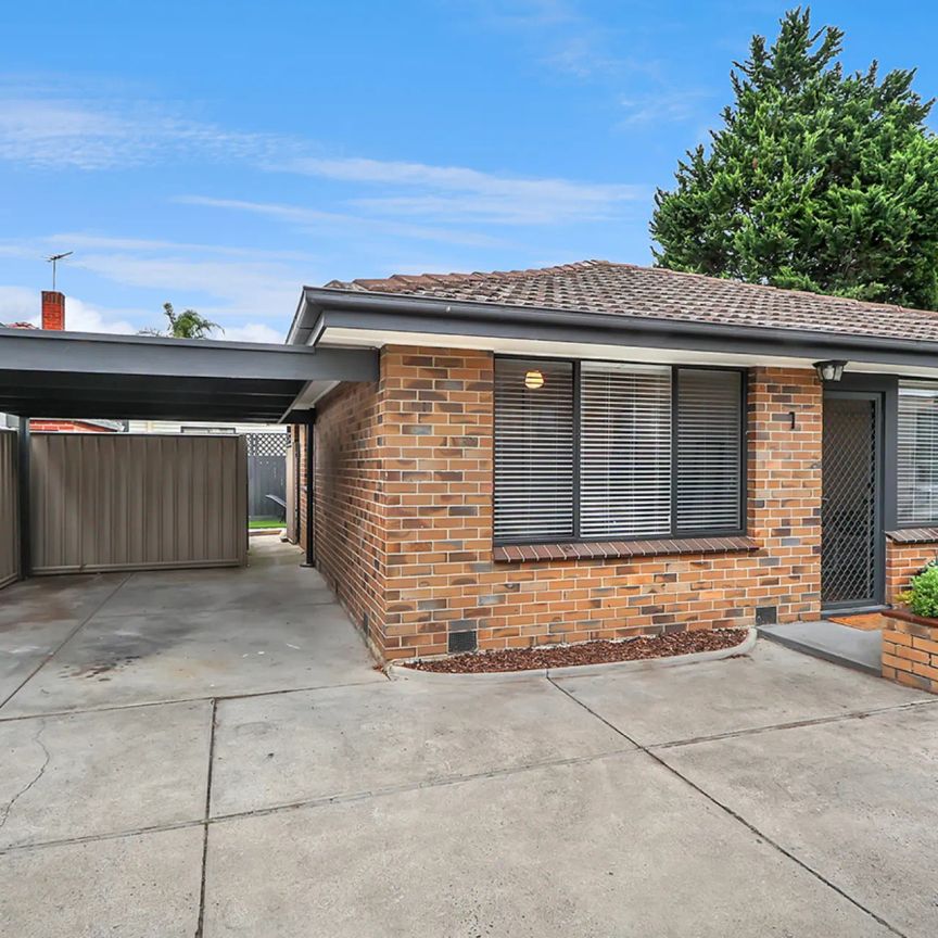 TWO BEDROOM HIDDEN GEM! - Photo 1