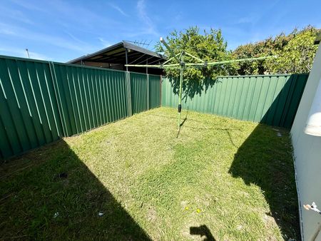 Home For Rent - Photo 3