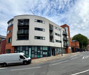 2 bedroom flat to rent - Photo 4