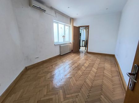 Apartament 4 camere Romana- Lascar Catargiu- stradal - Fotografie 2