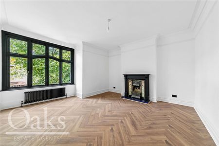 Fernwood Avenue, Streatham, London - Photo 2