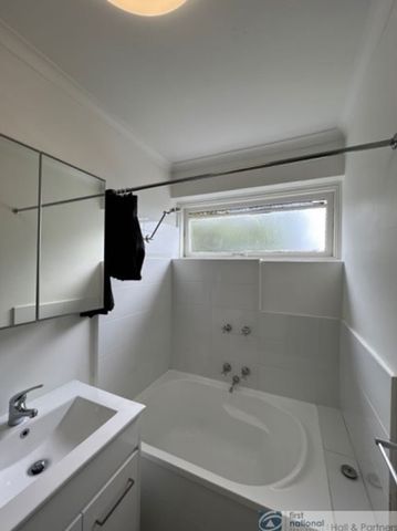 13 / 558 Moreland Road, Brunswick West - Photo 5