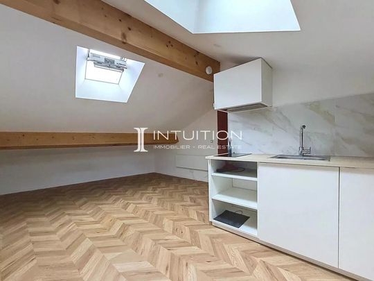 Location Appartement 1 pièce 11m² VALLAURIS 06220 - Photo 1