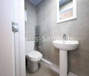 6 bedroom townhouse to rent - Photo 5