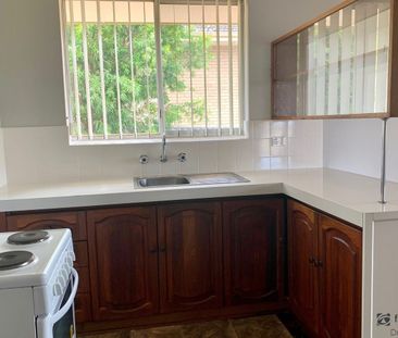 Great location! HOME OPEN SUNDAY 04 OCTOBER AT 12.15PM SHARP! - Photo 3