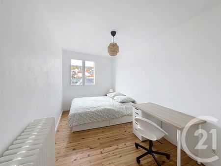 Location Appartement 1 pièce 67m² CLERMONT FERRAND 63000 - Photo 4