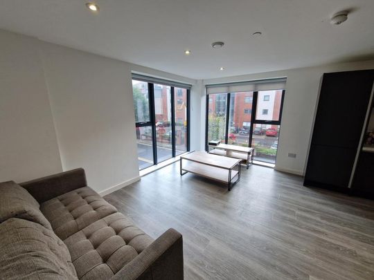 1 bedroom flat to rent - Photo 1