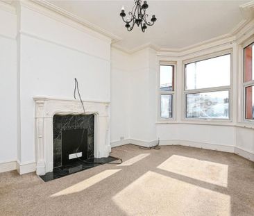 4 bedroom terraced house to rent - Photo 2