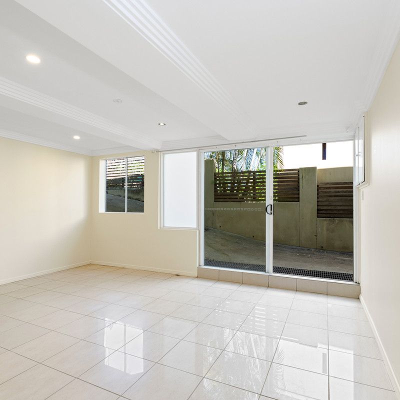 9, Beanga Street, QLD, Greenslopes - Photo 1