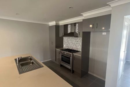 Your New Family Home is Waiting for You - Photo 5