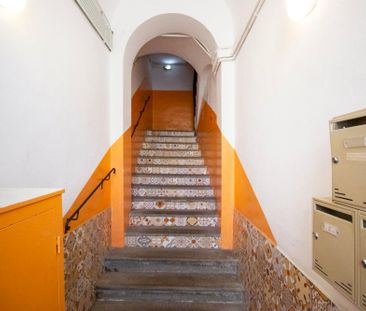 Outside room with balcony facing George Orwell Square in Barcelona'... - Photo 4