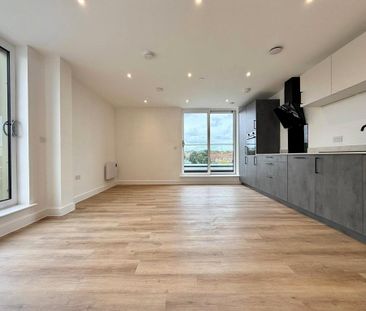 2 bedroom penthouse to rent - Photo 1