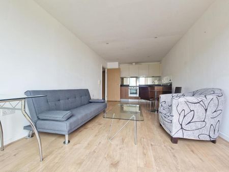 1 bedroom flat to rent - Photo 2