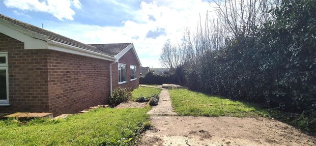 Nover Wood Drive, Hereford - Photo 1