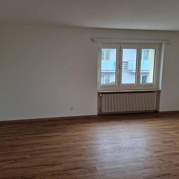 2.5-Zimmer-Wohnung in Küsnacht ZH mieten - Photo 1