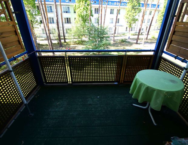 Vollmöblierte 2-RW mit EBK, Balkon und Keller - Photo 1