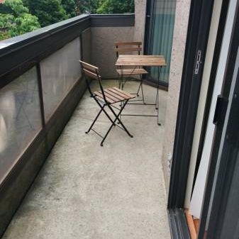 Bright Furnished 1Br+Den Close to VGH - Photo 1