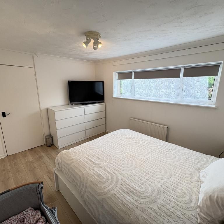 2 bedroom house to rent - Photo 1
