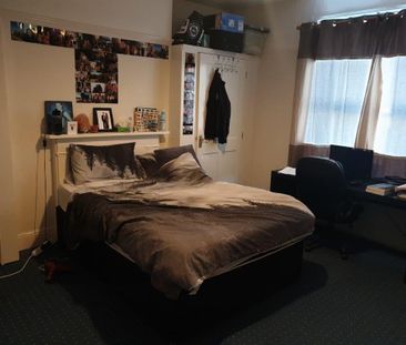 1 bedroom semi-detached house to rent - Photo 2