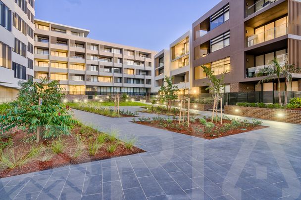 104/10 Hilly Street Mortlake - Photo 1