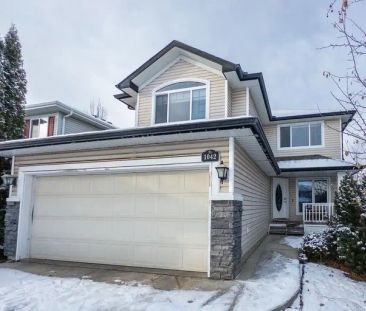 5 bedrooms + Den House with finished basement & AC & Heated Garage ... - Photo 1