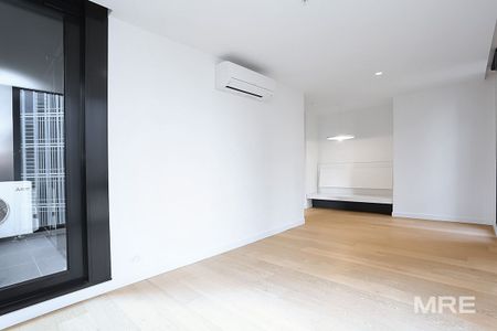 1307/81 A'Beckett Street, Melbourne - Photo 3