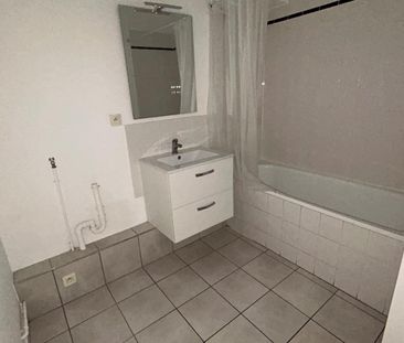 Location Appartement 3 pièces 76m² MULHOUSE 68100 - Photo 3