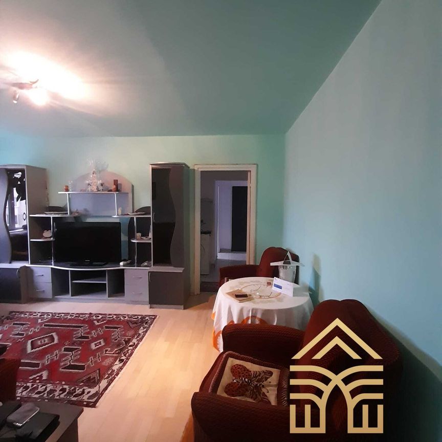 Apartament de inchiriat cu 3 camere in zona Rogerius-Oradea - Fotografie 1