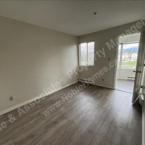 1567 East Broadway 205 Vancouver - Photo 1