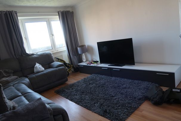 Keal Crescent, Knightswood | £770 Monthly - Photo 1