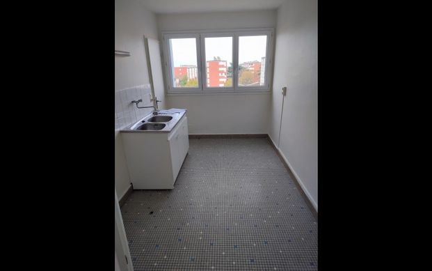 Location Appartement 2 pièces 48 m² Issoudun - Photo 1