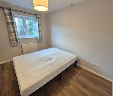 2 bedroom end of terrace house to rent - Photo 1