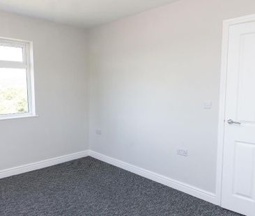 1a Leven Crescent, Belfast, BT5 7DZ - Photo 3