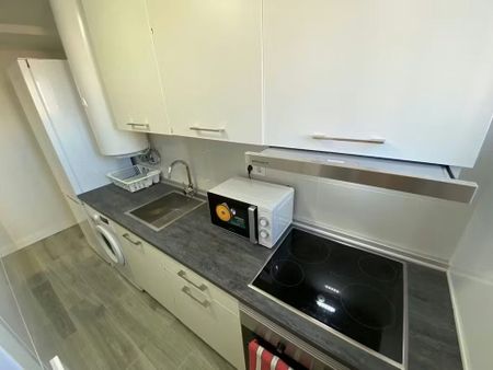 Calle del Mar de las Antillas, Madrid, Community of Madrid 28033 - Photo 3